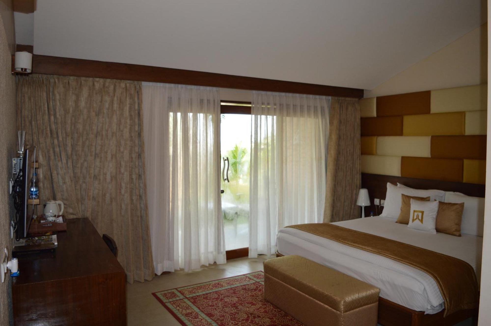 Welcomhotel By Itc Hotels, Kences Palm Beach, Mamallapuram Buitenkant foto