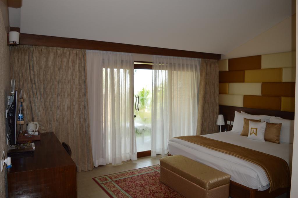 Welcomhotel By Itc Hotels, Kences Palm Beach, Mamallapuram Buitenkant foto
