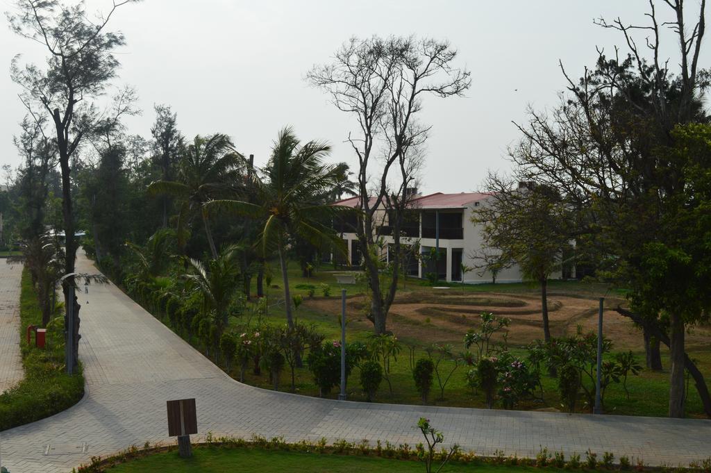 Welcomhotel By Itc Hotels, Kences Palm Beach, Mamallapuram Buitenkant foto