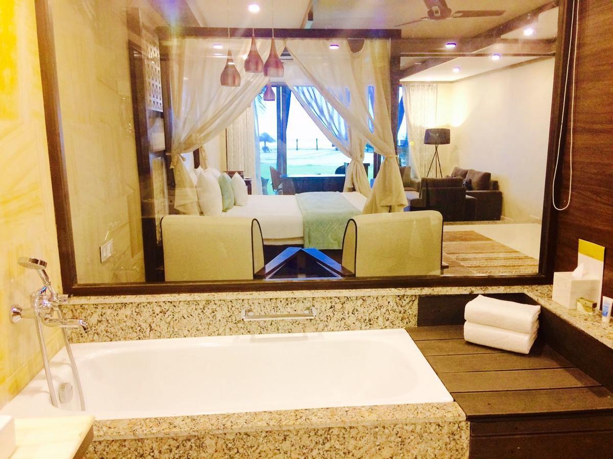 Welcomhotel By Itc Hotels, Kences Palm Beach, Mamallapuram Buitenkant foto